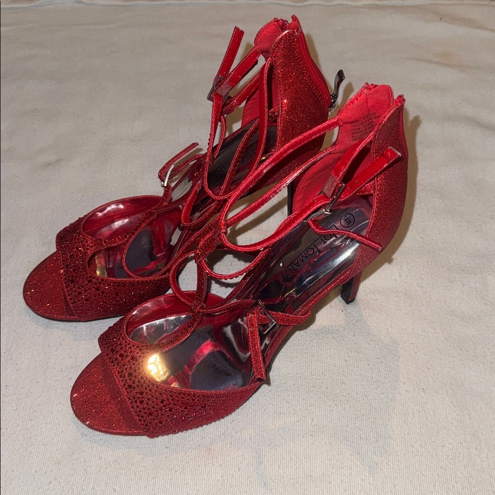 Hot Tomato Dazzling Red Strappy Heels